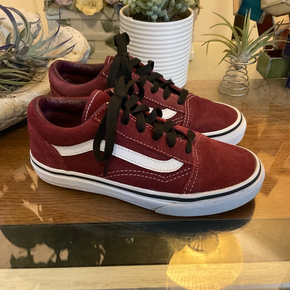 VANS KIDS OLD SKOOL SKATE SHOES SZ 2.5